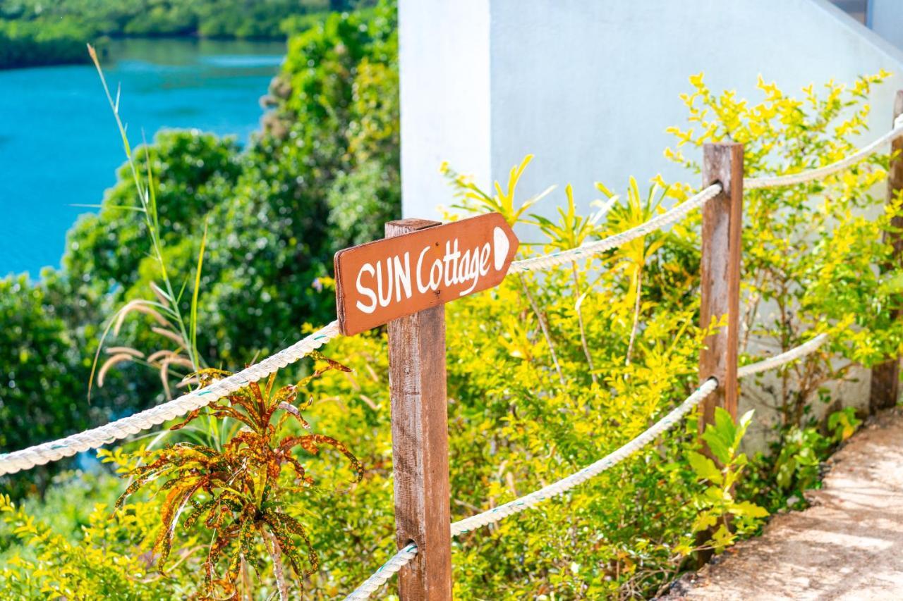 Marina Del Sol Resort & Yacht Club Busuanga Exterior photo